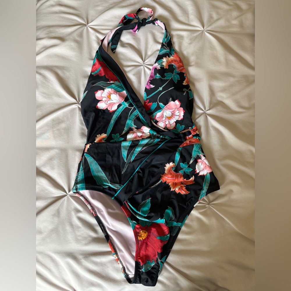 Women’s Floral Black Swimsuit Size 10